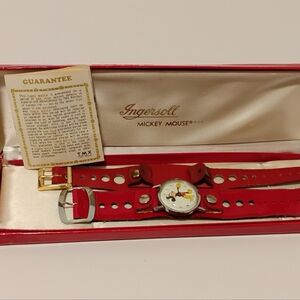 vintage 1940s Ingersoll Mickey Mouse Manual Wind Wristwatch Set